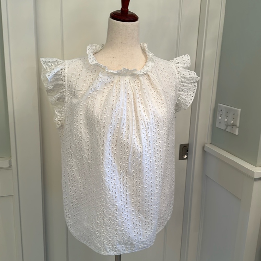 ANN MASHBURN White Eyelet Ruffle Sleeve Blouse
